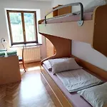 Apartma Logar 아파트 코바리드