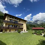 Apartma Logar 코바리드