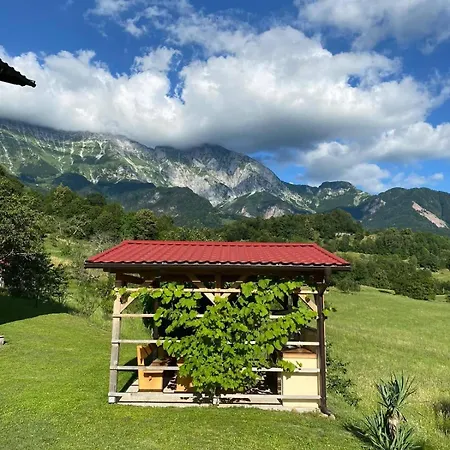 Apartma Logar Кобарид