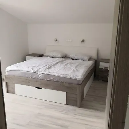 Apartment Apartma Logar *