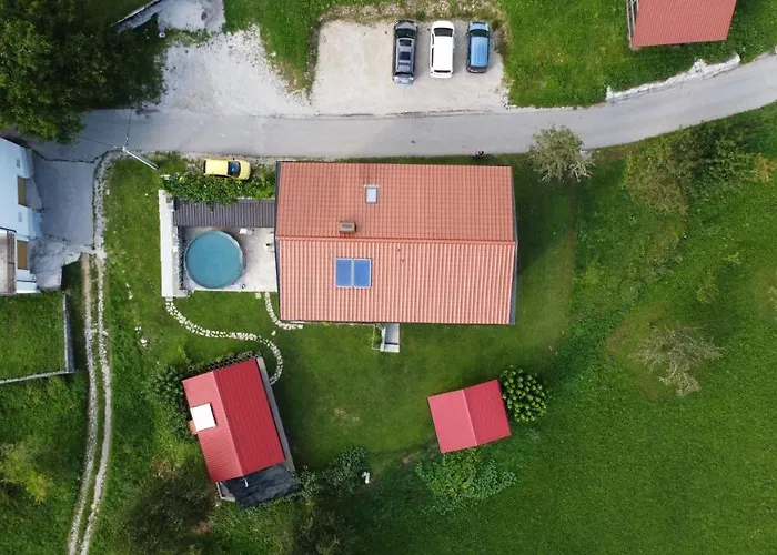 Apartma Logar Apartamento *