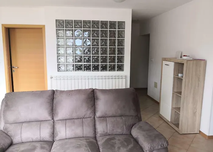 Apartma Logar 아파트 코바리드